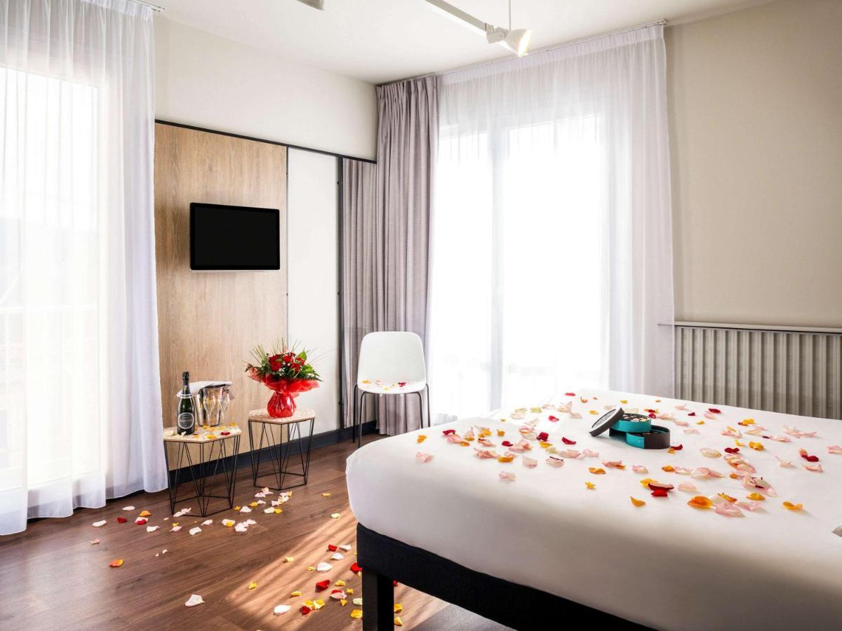Ibis Centre Millau Hotel Bagian luar foto