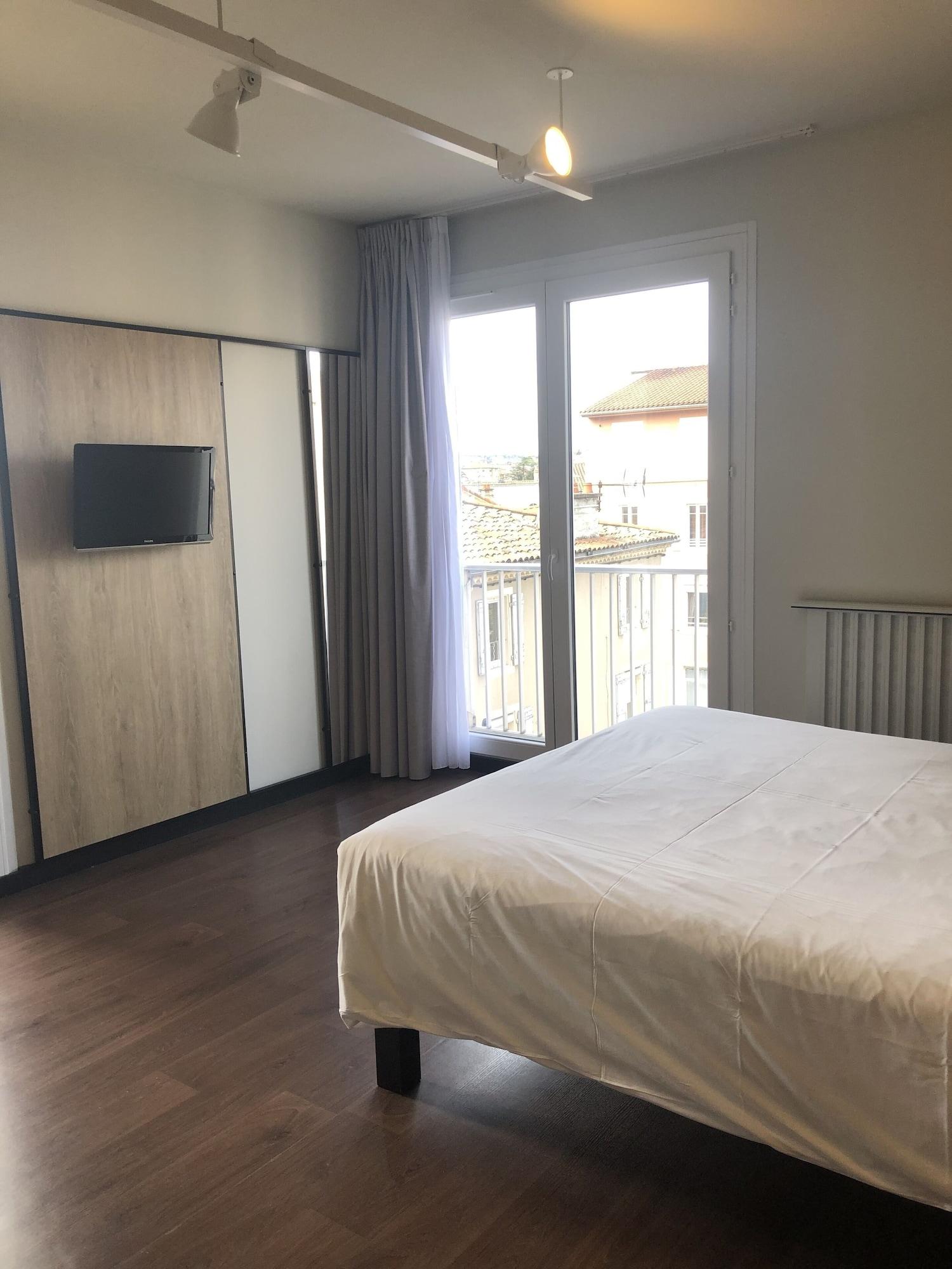 Ibis Centre Millau Hotel Bagian luar foto