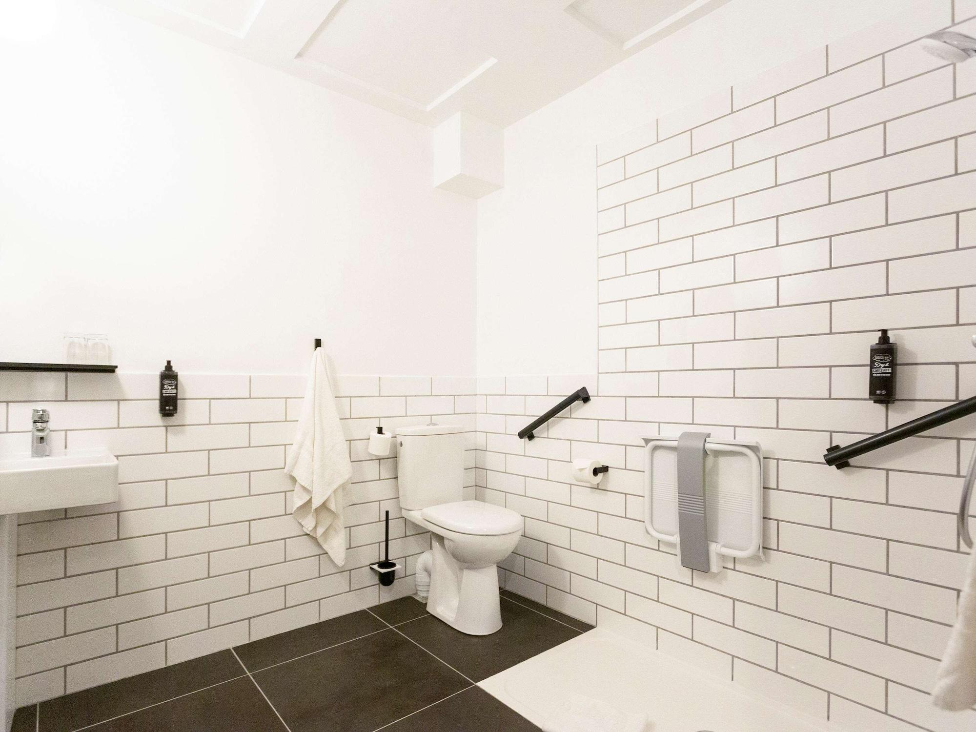 Ibis Centre Millau Hotel Bagian luar foto