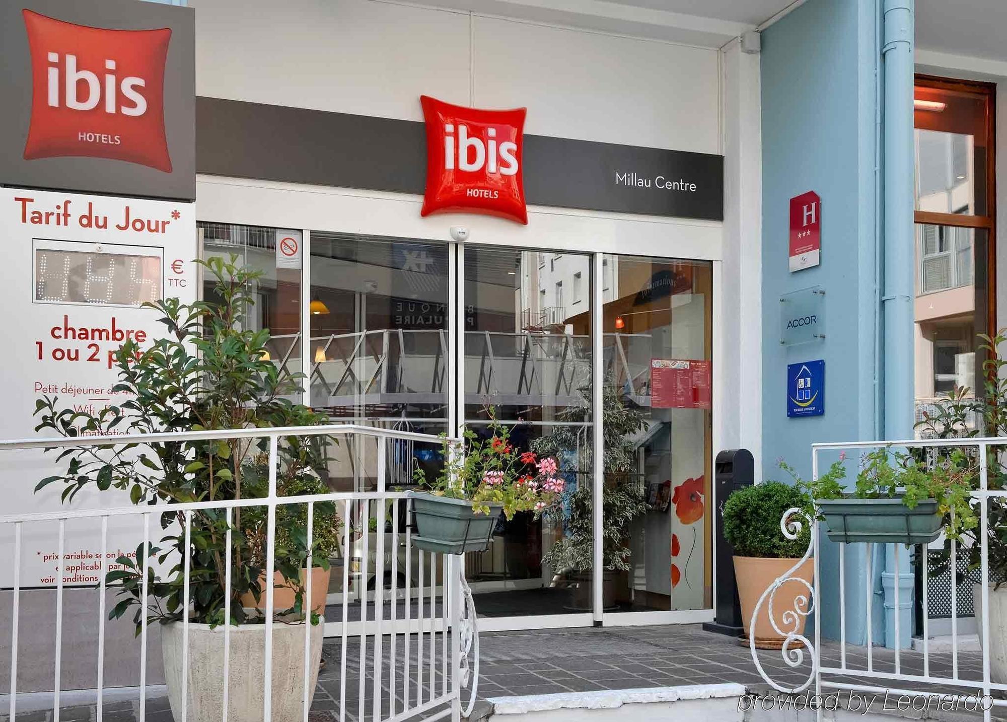 Ibis Centre Millau Hotel Bagian luar foto